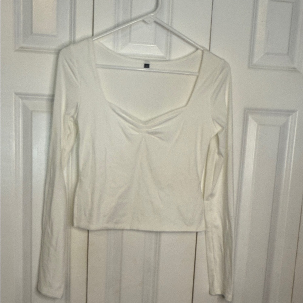 Elegant White Long Sleeve Top